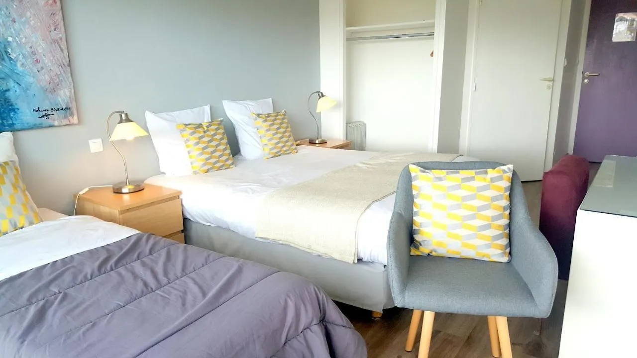 Hotel Sable Et Soleil - Port, Plage Et Jacuzzi Prive Fréjus 3*,  فرنسا