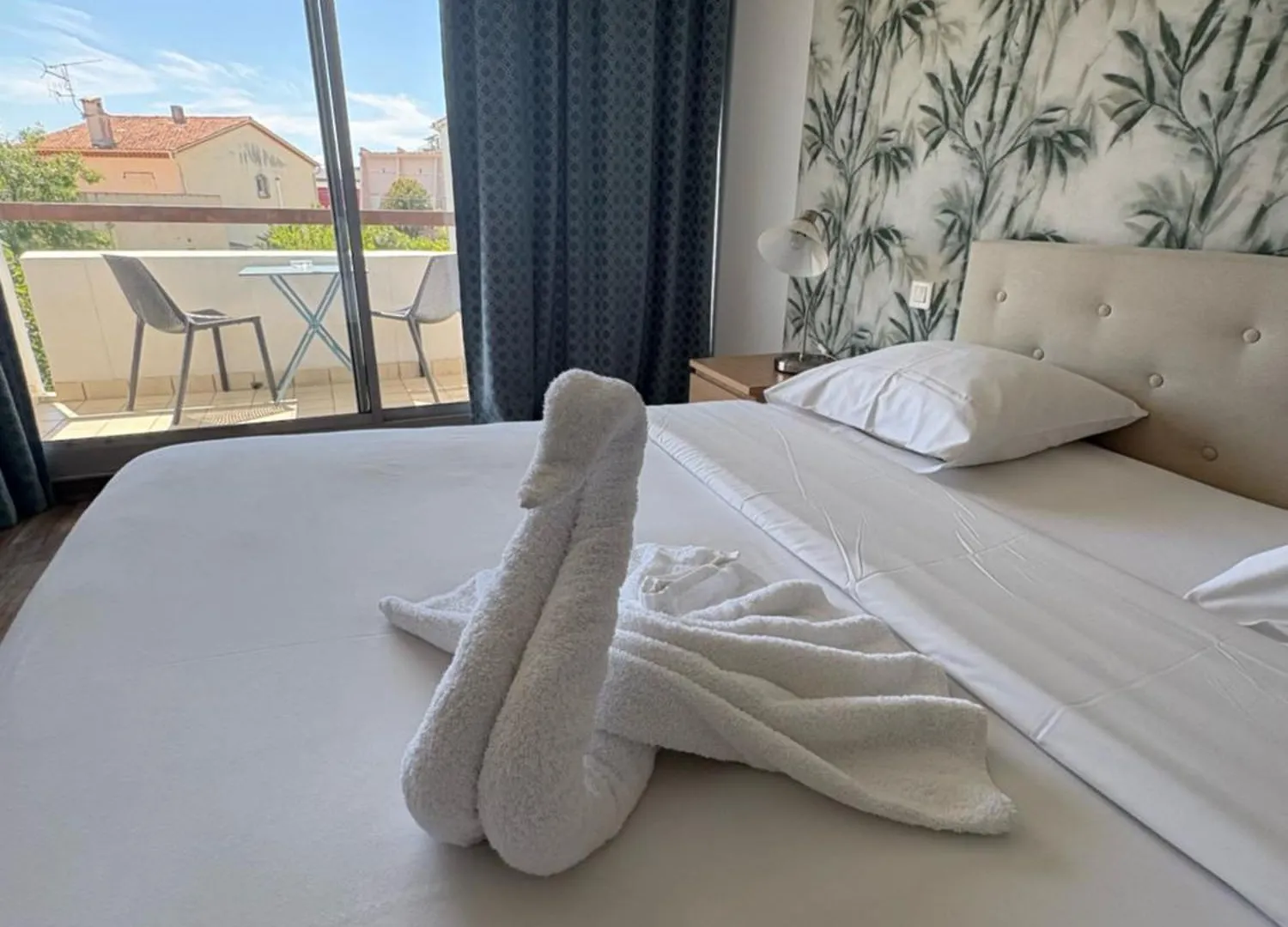 Hotel Sable Et Soleil - Port, Plage Et Jacuzzi Prive Fréjus