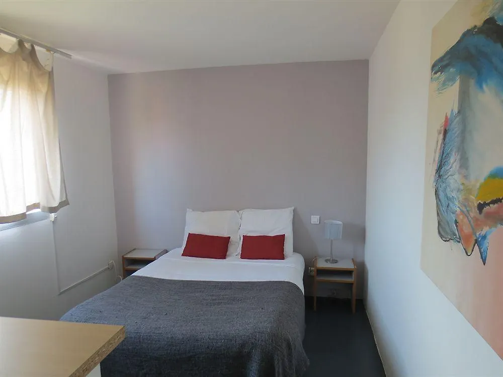 Hotel Sable Et Soleil - Port, Plage Et Jacuzzi Prive Frejus 3*,
